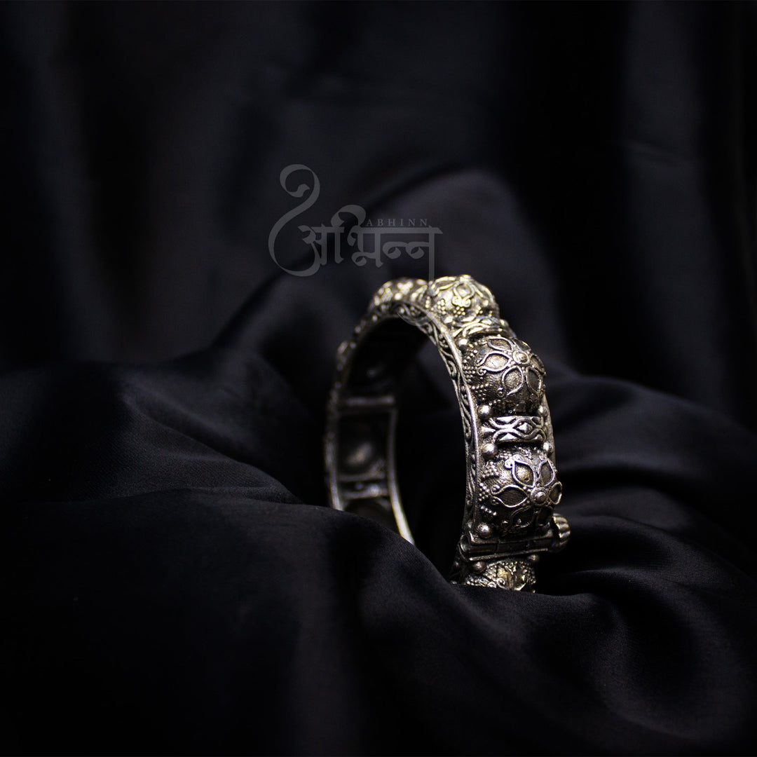 Abhinn Silver Replica Bangle With Floral Design For Women.