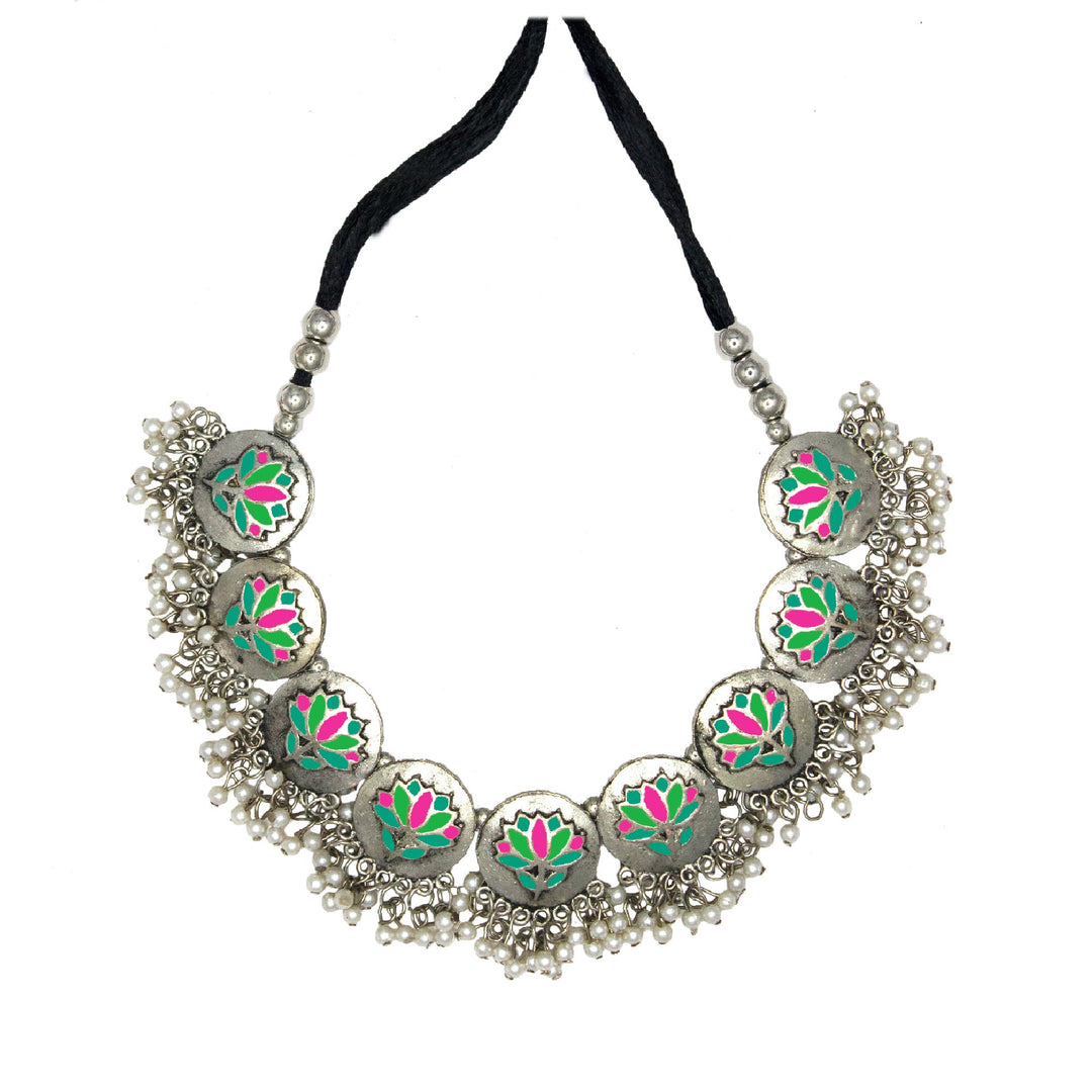 Lotus Design Necklace Set 