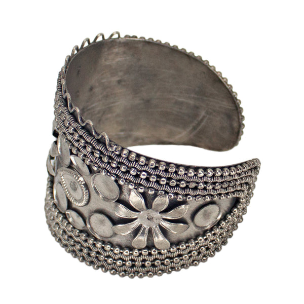 Abhinn Antique Oxidised Floral Design Cuff Bangle For Women