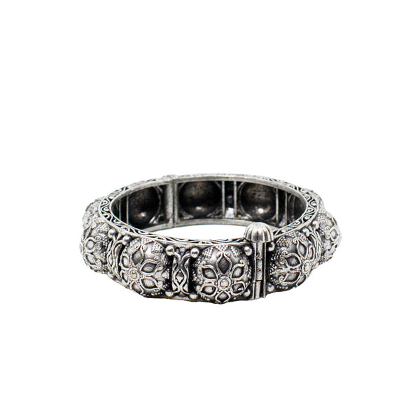 Abhinn Silver Replica Bangle With Floral Design For Women.