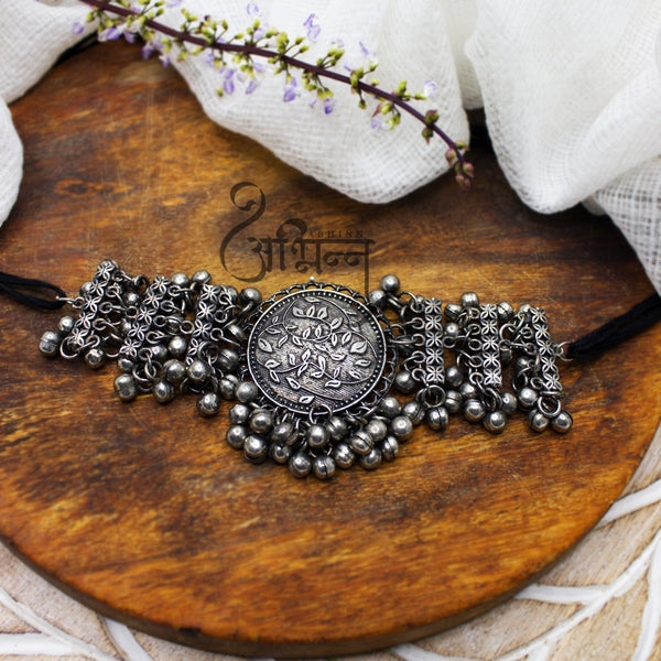 Abhinn Beautiful Silver Oxidised Floral Design With Ghungroo Choker For Women 