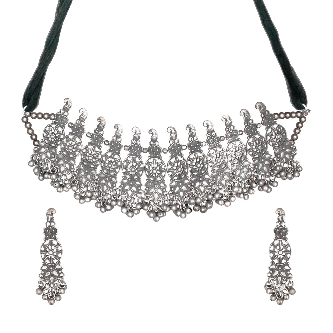 Abhinn Silver Oxidised Trendy Floral Design Necklace Set For Women
