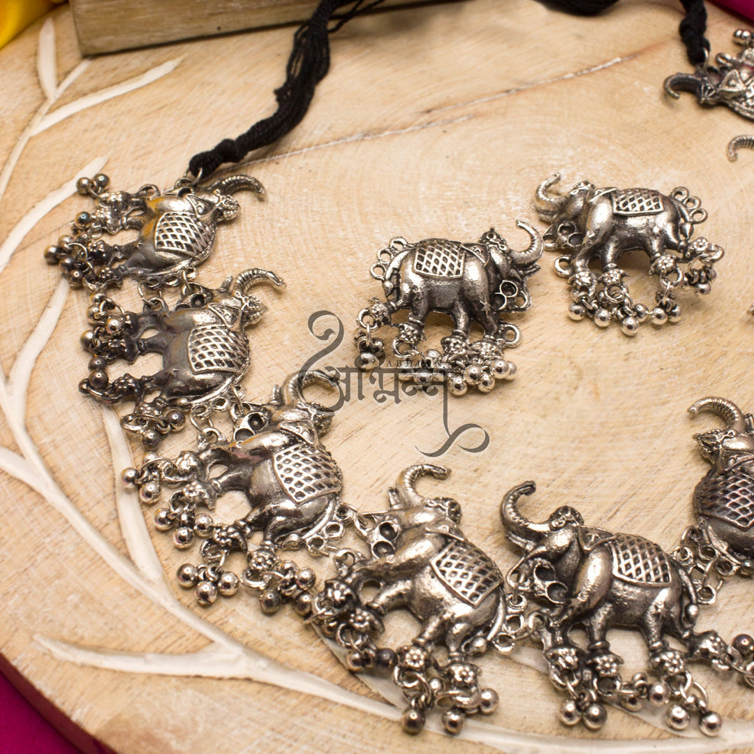 Abhinn Silver Oxidised Elephant Pendant Set With Silver Beads For Women 