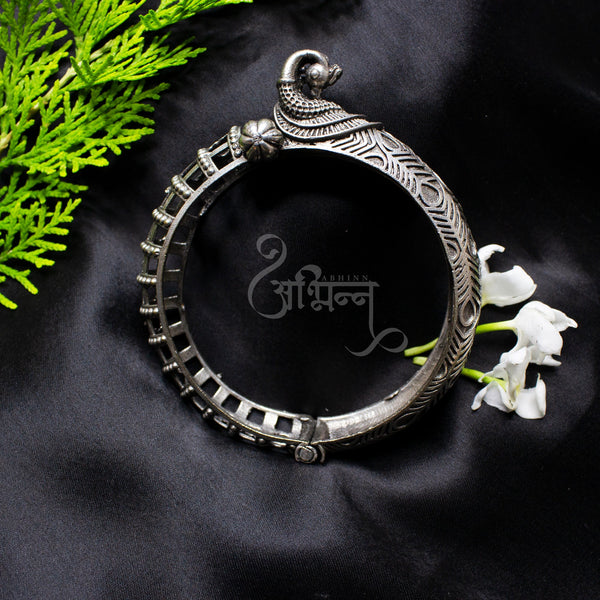 Abhinn Silver Replica Bracelet Engraved With Peacock Design For Women